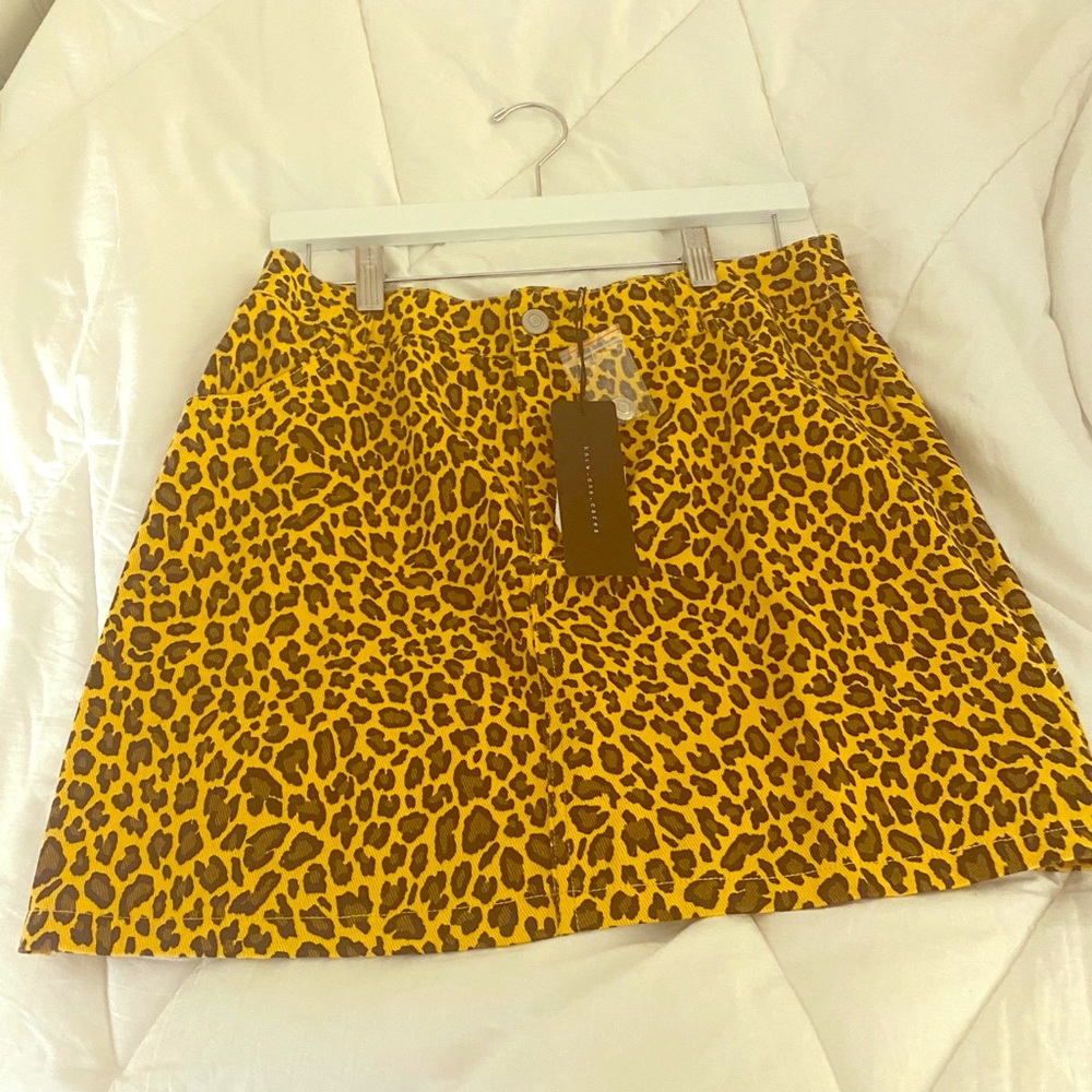 Cheetah print mini skirt